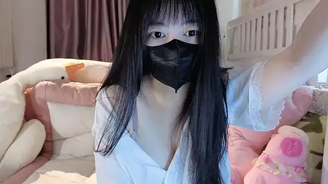 Photos of love-uiui from StripChat is Freechat