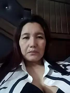 love_amarah69 from StripChat is Freechat