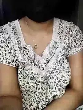 Lovely-Lush from StripChat is Freechat