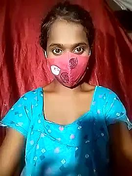 lovelytanu from StripChat is Freechat