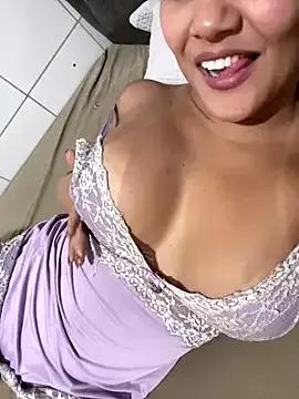 Photos of luara1988 from StripChat is Freechat