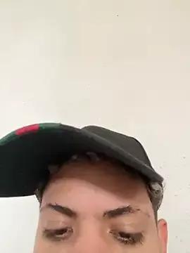Lucas003322 from StripChat is Freechat