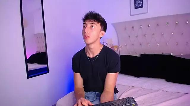 LuccaNoir from StripChat