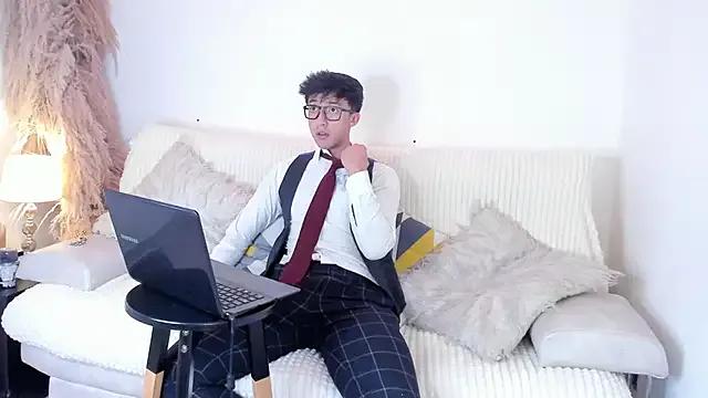LuccaNoir from StripChat