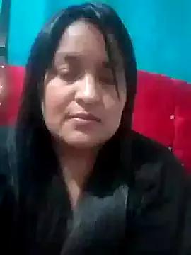 Lucia00xx webcams show profile image 
