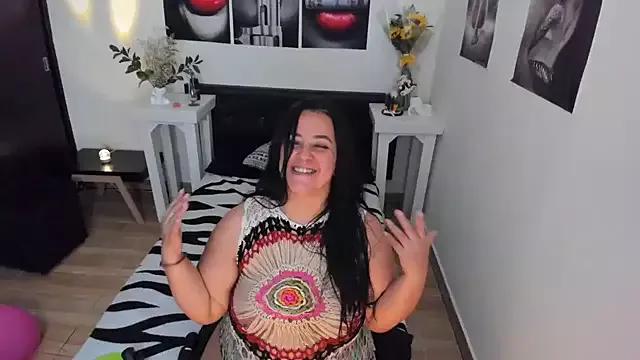 lucia_vonne_ from StripChat is Freechat