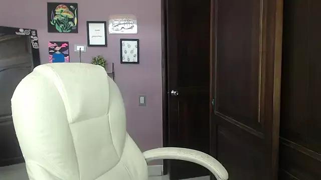 Luciana_Ortiz1 from StripChat is Freechat