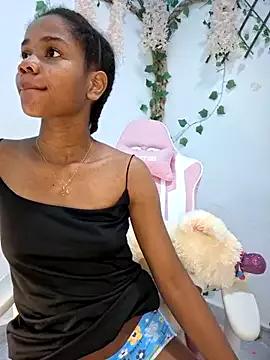 Luciia_cute webcams show profile image 