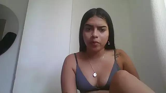 Lucy_2025 from StripChat is Freechat