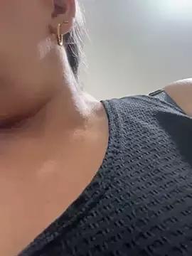 Lucy_Milf_474 from StripChat is Freechat