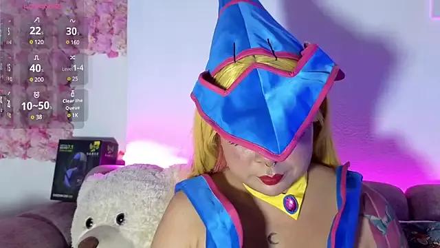 Lucycosplay777 webcams show profile image 