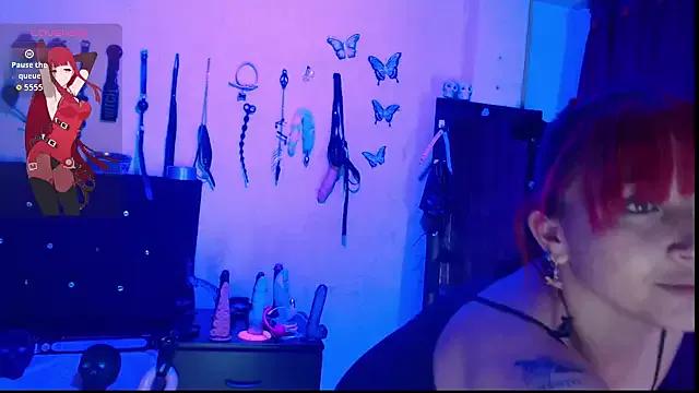 Discover our girls online shows and discover the company of countless livestreamers, with stunning shapes, sex toys and more.