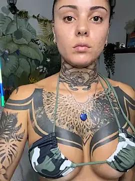lucyrossink from StripChat is Freechat