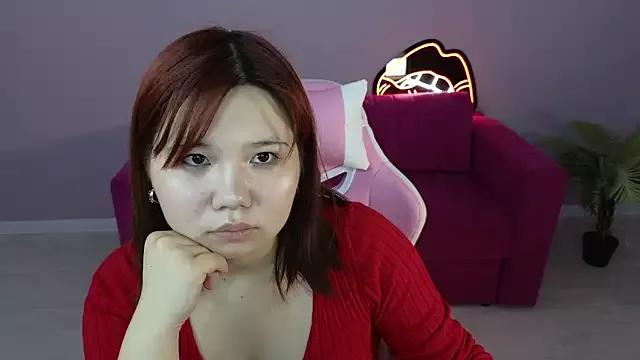 Discover our girls online shows and discover the company of countless livestreamers, with stunning shapes, sex toys and more.