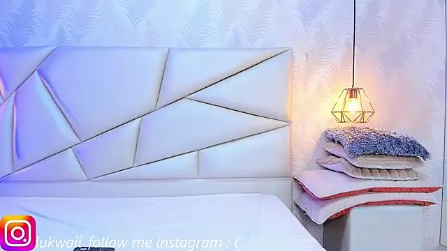 lulukawai16 from StripChat