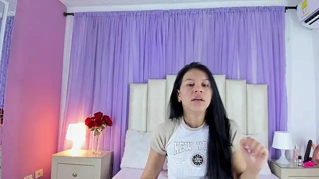lulumars from StripChat