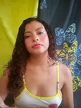 Lulupeach69 from StripChat