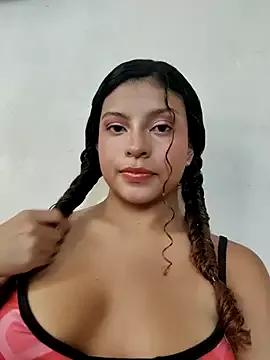 Lulupeach69 from StripChat