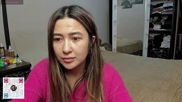 luluuland from StripChat