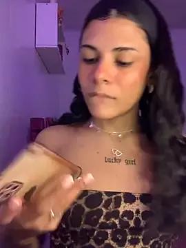 luluzinhax from StripChat is Freechat