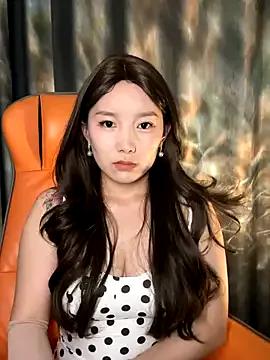 Luna125216 webcams show profile image 