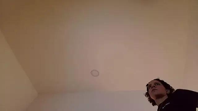 Luna_McClean from StripChat is Freechat