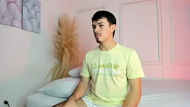 luna_stanford from StripChat is Freechat