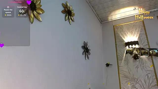 Photos of LunaaGrey_ from StripChat is Freechat