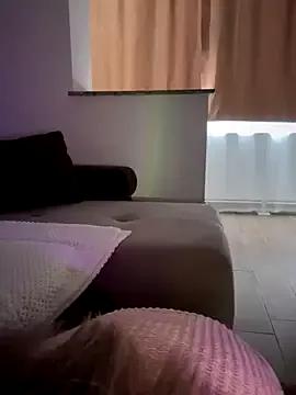 LunaCharm webcams show profile image 