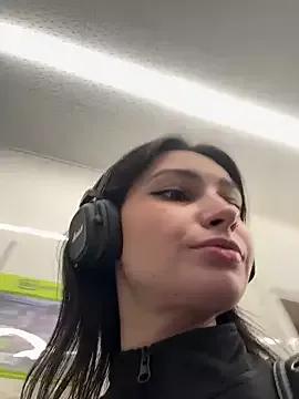 lunalovelee from StripChat is Freechat