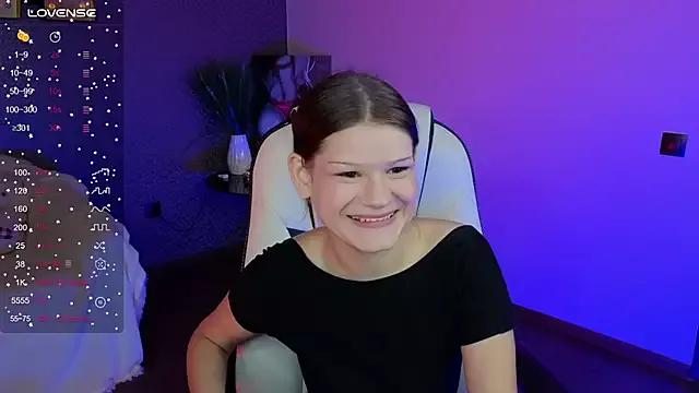 Lunamytrend webcams show profile image 