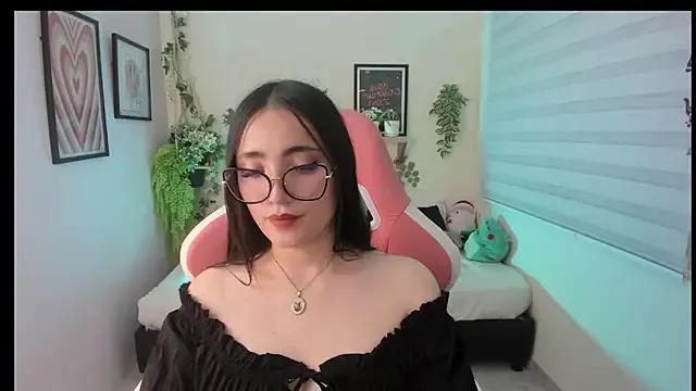 Lunart_ webcams show profile image 