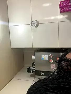 LunaSthena from StripChat is Freechat