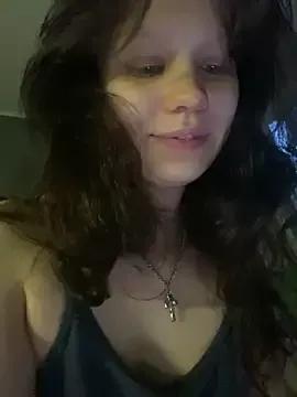 Lunliss from StripChat