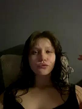 Lunliss from StripChat