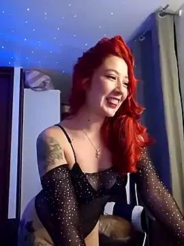 lunnaa_ from StripChat