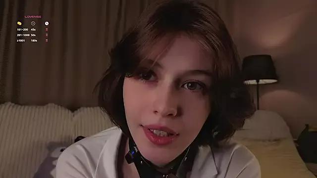 LurleneRamo from StripChat is Freechat