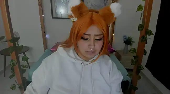 lussyevans24 from StripChat