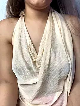 Lustsiren24 from StripChat is Freechat