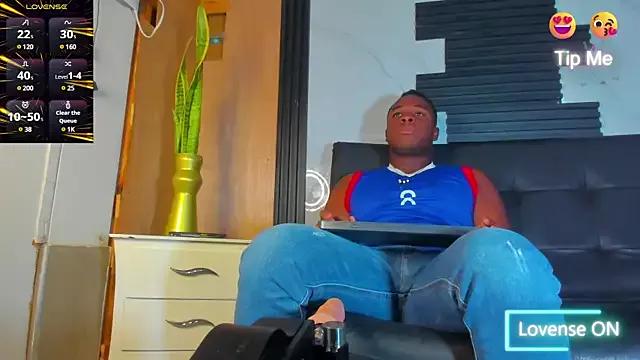 Lusty_Gaze from StripChat is Freechat