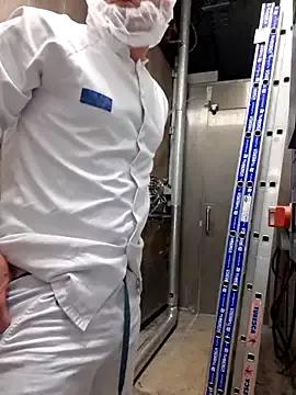 Lutin60400 webcams show profile image 