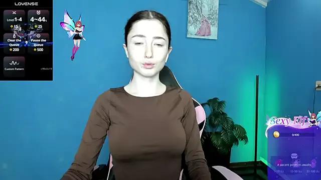 Luxuryalma from StripChat