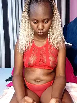 luxusroyce from StripChat