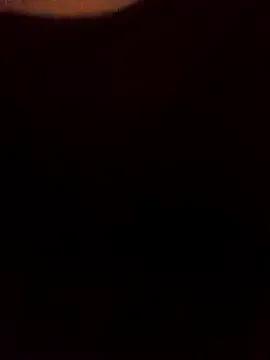Luyen004 webcams show profile image 