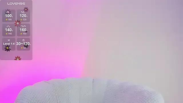 lylah_brosst from StripChat