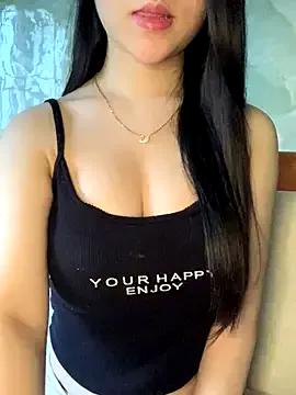 Lyly11 from StripChat