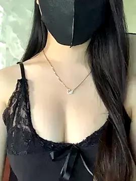 Lyly11 from StripChat