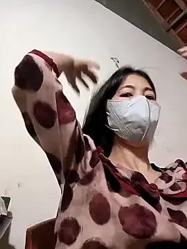 Lyly_sexy2k webcams show profile image 