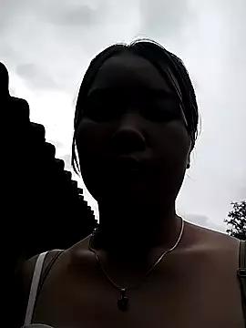 lylylove from StripChat