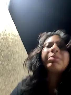 Lynn9000 webcams show profile image 